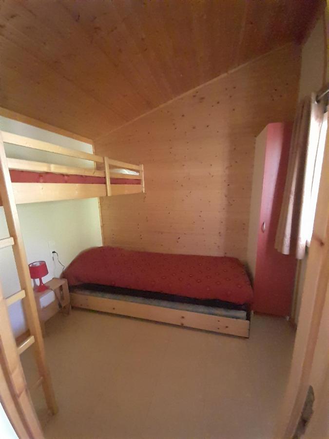 Gites Du Quie Les Cabannes  Zewnętrze zdjęcie